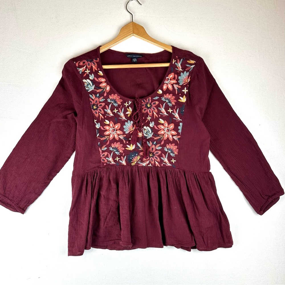 American Eagle Outfitters Embroidered Floral Peasant Top Blouse Boho